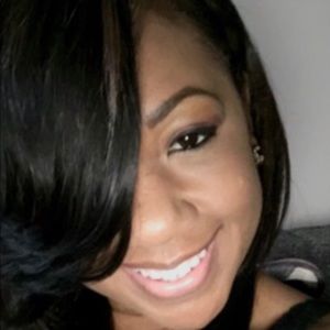 Meet your Posher, Antoinette